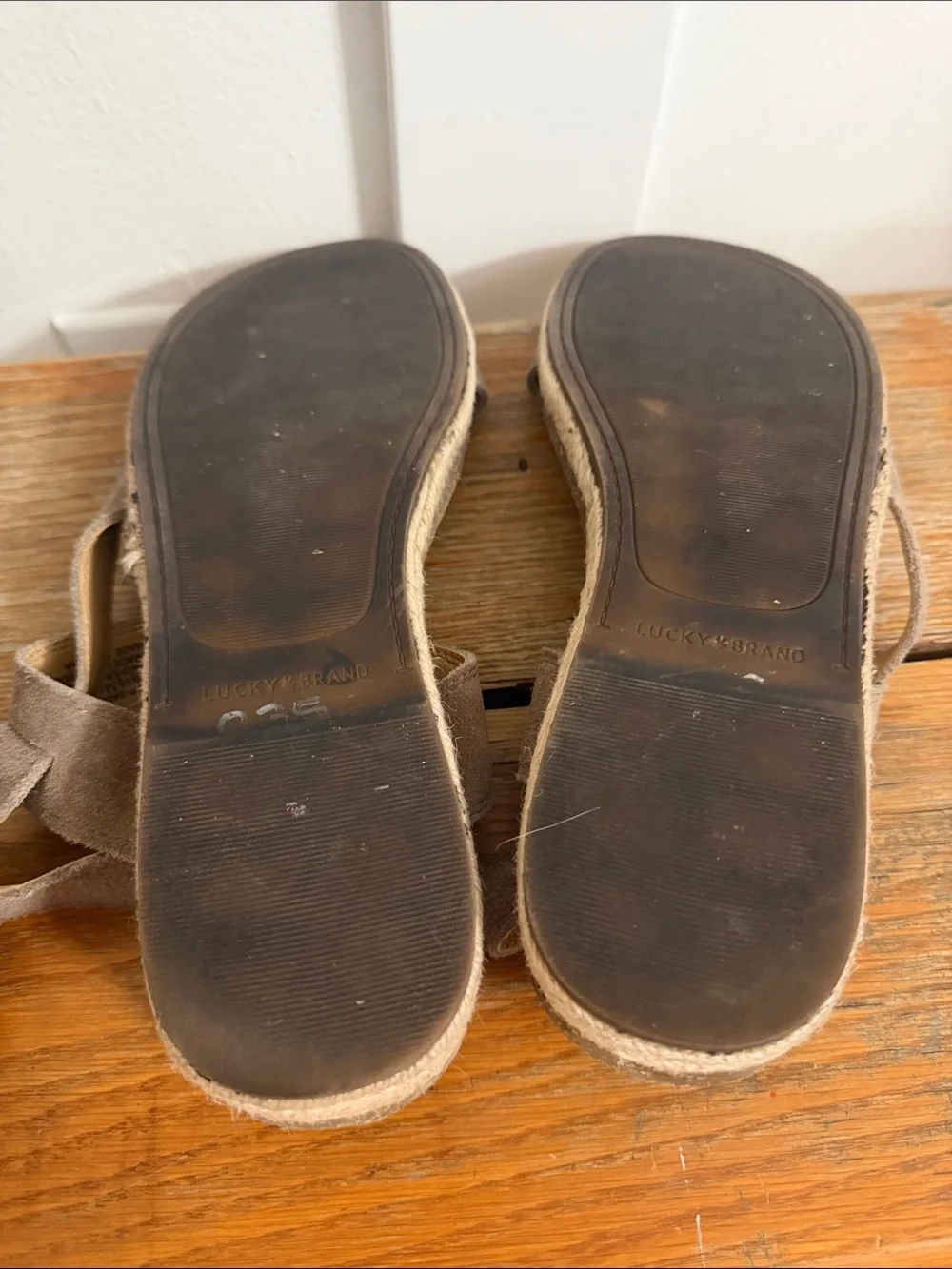 Lucky Brand Gadine Suede Espadrille Sandals Size 10